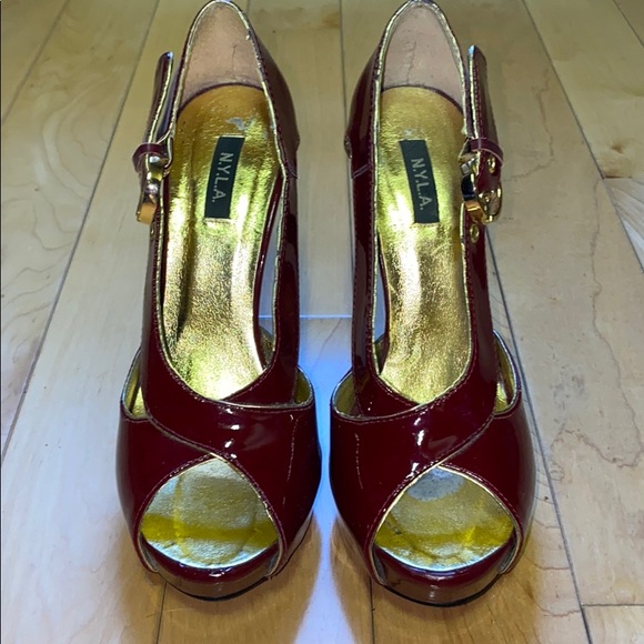 NYLA heels - Picture 4 of 8